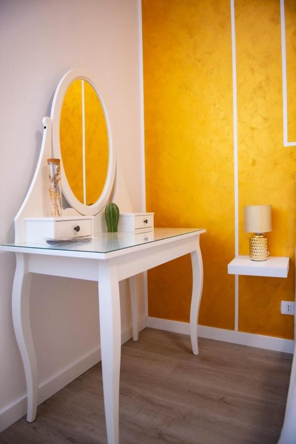 Isabel Apartaments Old Town Padoue Extérieur photo